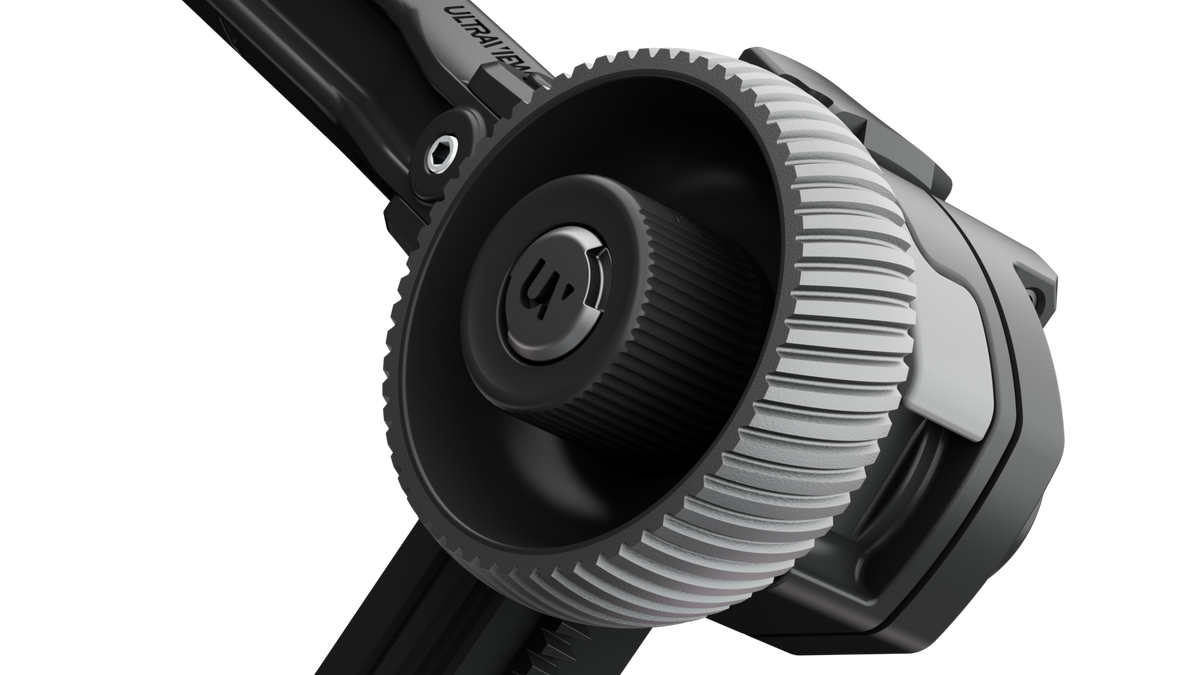 Close up of UV Slider™ rack and rail DualDial™